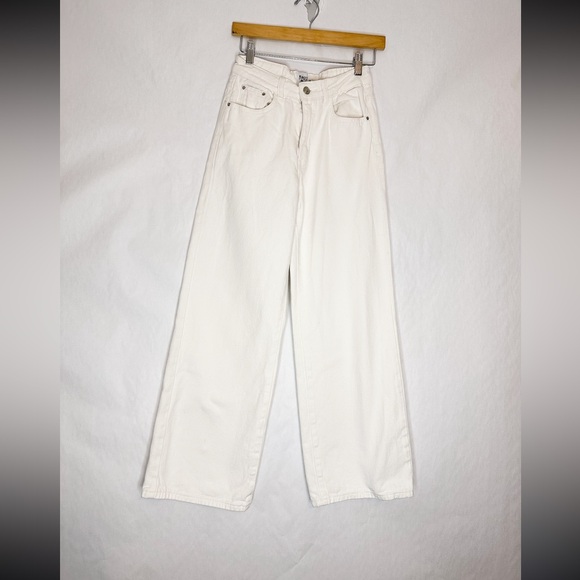 Princess Polly Denim Hailie Jeans Cream Wide Leg Non-Stretch in Size US 4 - Picture 5 of 16